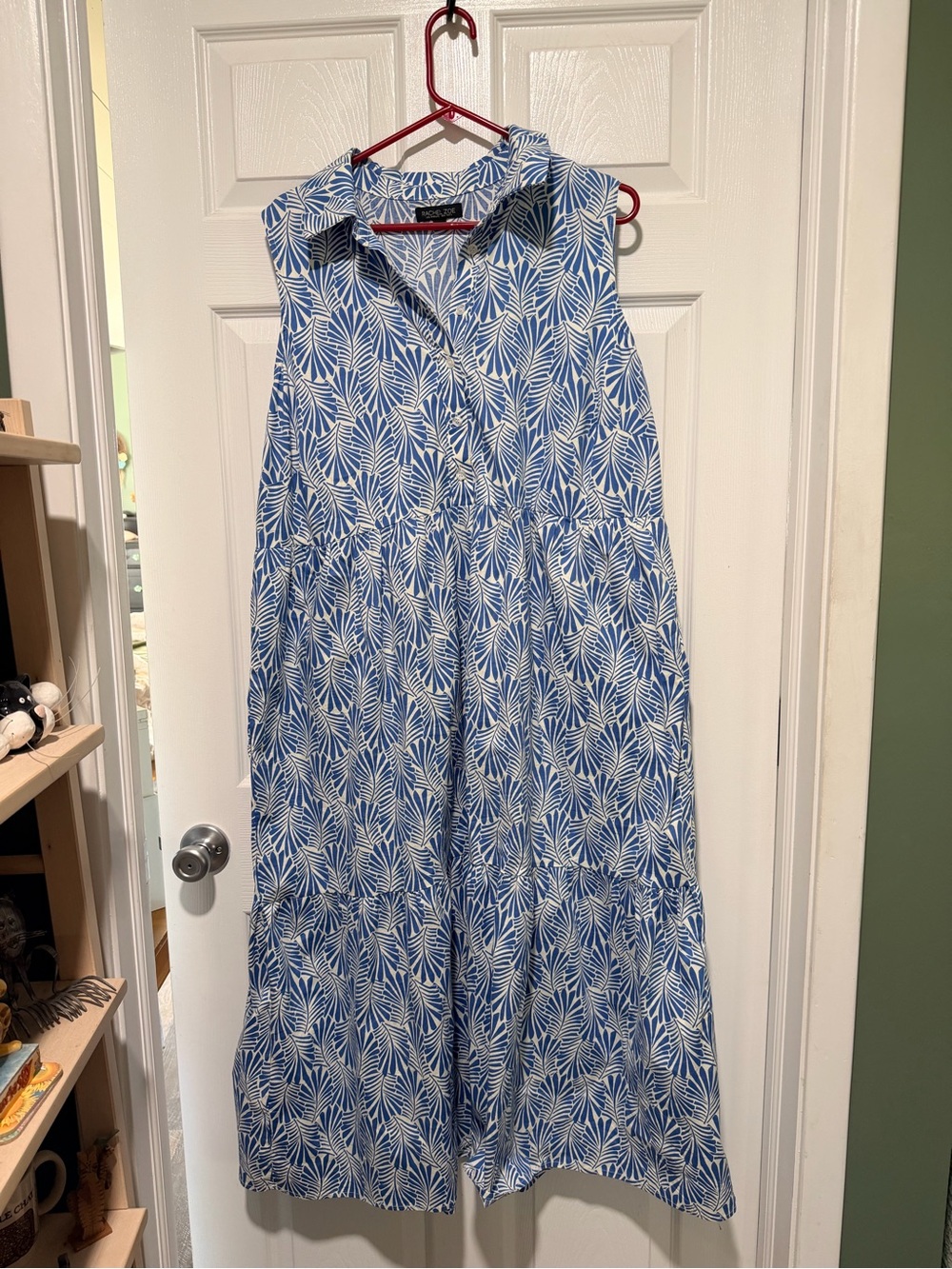 Rachel Zoe Blue and White Leaf-Print Sleeveless Maxi Dress